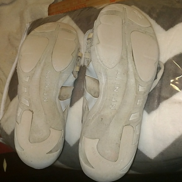 NFINITY Shoes Used Nfinity Vengeance Cheer Shoes Size 65